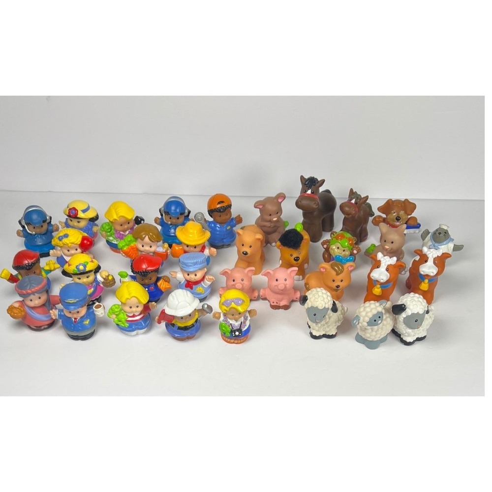 Vintage Fisher Price Little People Chunky 17  Animals 17 People 34 pc Lot